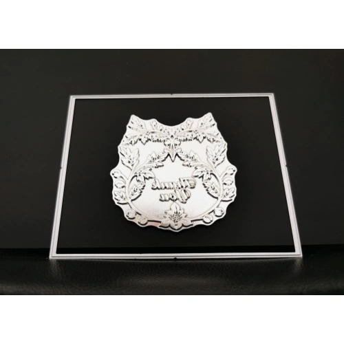 Etching Diverse Pattern Metal Crafts for Decoration